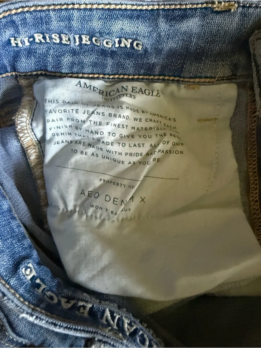 American Eagle Outfitters Distressed Medium Blue Skinny Jeans - Picture 6 of 7
